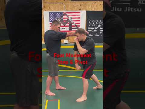Footwork – Step & Pivot.  #mma #boxing #muaythai