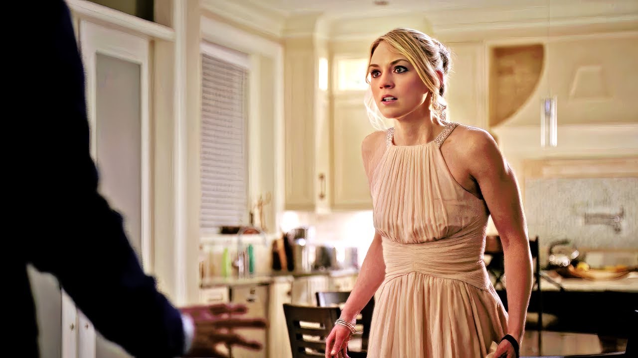 Famous Superstar Secretly Falls For His Shy Assistant But Acts If He Hates Her