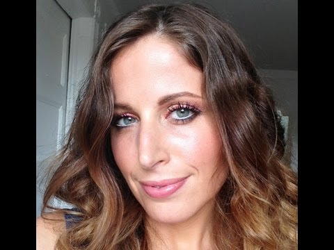 La crema per candeggiare di pigmentary nota su risposte di faccia Il pigmentary nota come li tratta