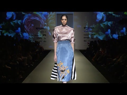 download lagu mp3 mp4 Archana Rao Sarees, download lagu Archana Rao Sarees gratis, unduh video klip Archana Rao Sarees