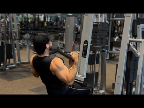 Winter Bulk Day 39: Back // 208.4 lb