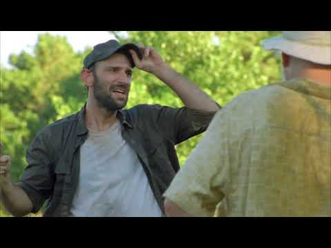 The Walking Dead S1E4 - Shane confronts Jim