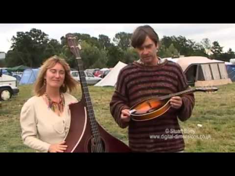 Simon Mayor & Hilary James Interview at Cropredy 2005