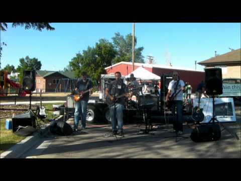 Beverly Hills/The Joker (Weezer cover)