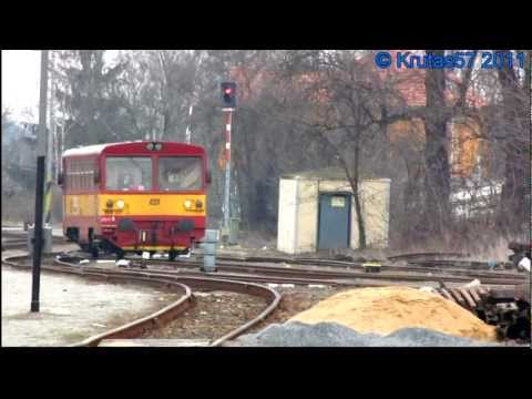 ČD 854.034 a 809.281 - Neratovice, 16.2.2011