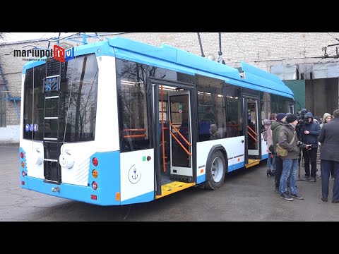 В Мариуполь начали поступать новые троллейбусы