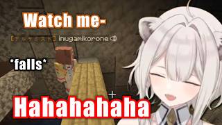 Botan Can't Stop Laughing At Korone Falling【Hololive】
