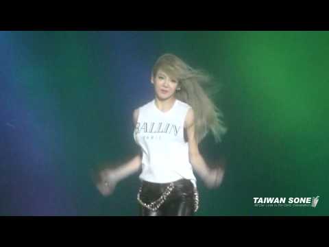 150321 HYOYEON SOLO DANCE @ SMTOWN LIVE WORLD TOUR IV IN TAIWAN