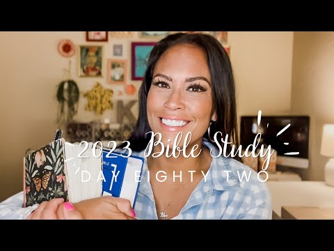 Study the Bible in One Year: Day 82 Joshua 1-4 | bible study for beginners ￼