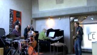 Jazzclub Vianen  trio Gerard Vogel Sabor AMI- Canonball Adderly  Laurens Blinxma .m4v
