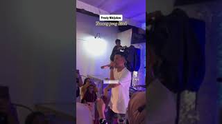 Download lagu FRESLY NIKIJULUW Tamang pung kisah mp3 Download lagu FRESLY NIKIJULUW Tamang pung kisah mp3