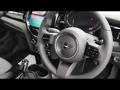 J Donohoe MINI - 2021 MINI Electric Level 2 LCI