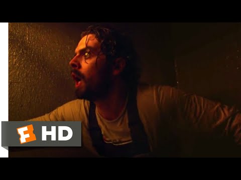 ディープ・ブルー・シー2』（2018年）-サメの赤ちゃんの群れのシーン（6/10）｜Movieclips (Deep Blue Sea 2 (2018) - Baby Shark Swarm Scene (6/10) | Movieclips)
