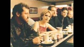 Alison Krauss &amp; Union Station - The Boy Who Wouldn&#39;t Hoe Corn