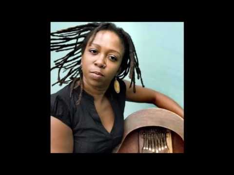 Chiwoniso Maraire - Hupenyu Kutenderera