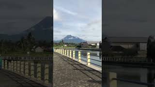 Download lagu keindahan alam yang tiada tara #wisata #wisatagunungmerapi #youtubeshorts #embung mp3