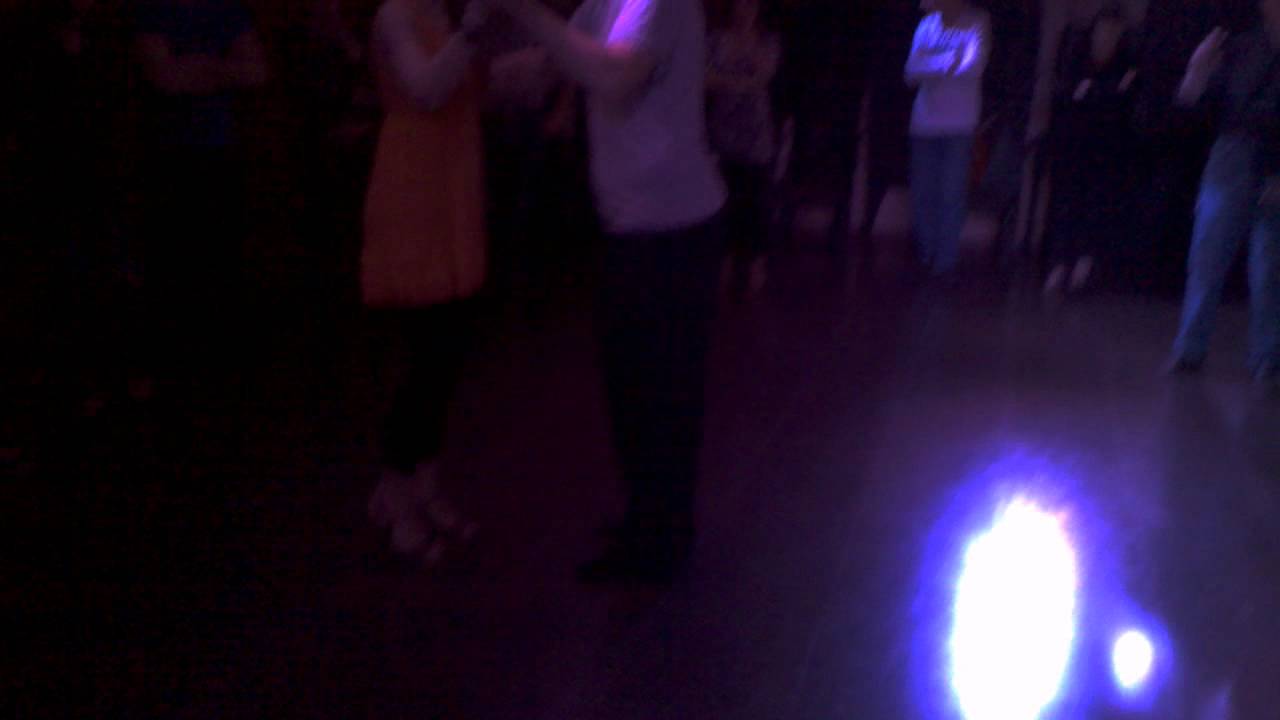 Daniela Roig y Hernán Prieto, Clase de tango en La Viruta (01-09-2011)