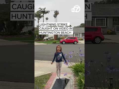 Lightning strike caught on camera in Huntington Beach