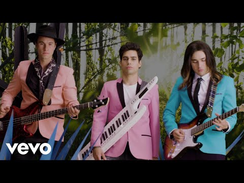 Amor se escribe con llanto (De "Disney Papás por Encargo" I Disney+ I Flashback video)