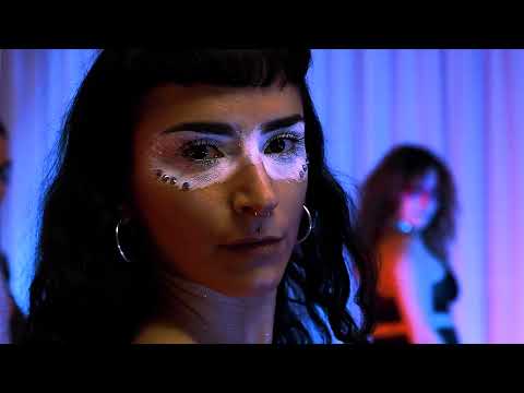 Tricks on Heels Moodswings