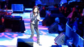 Martina McBride- My Baby Loves Me 2/3/12