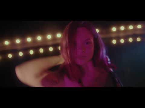 Charmes - 5AM (Official Music Video)