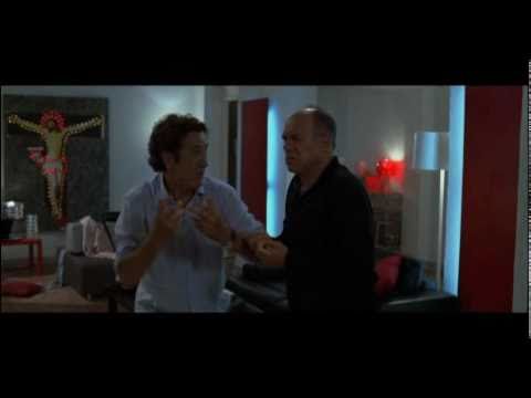 Marco Giallini e Carlo Verdone - "Io,loro e Lara" (2010)