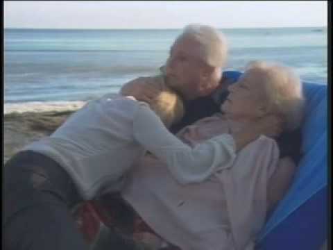 Stephanie and Pam say goodbye