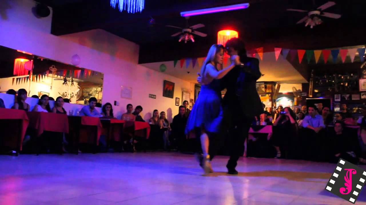 FEDERICO NAVEIRA y SABRINA MASSO en MILONGA10 (Vals)