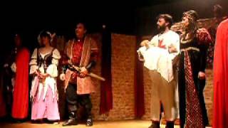 preview picture of video 'Teatro Las 4 esquinas de Pórtugos: El conde de Burra regresa de las cruzadas (7/7)'