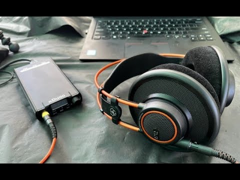 AKG K712 Pro Headphone review! SOUNDSTAGE!!