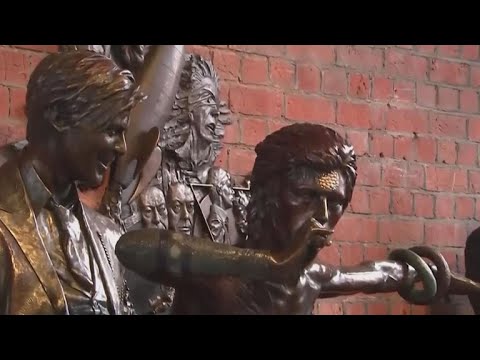World's first ever David Bowie statue unveiled