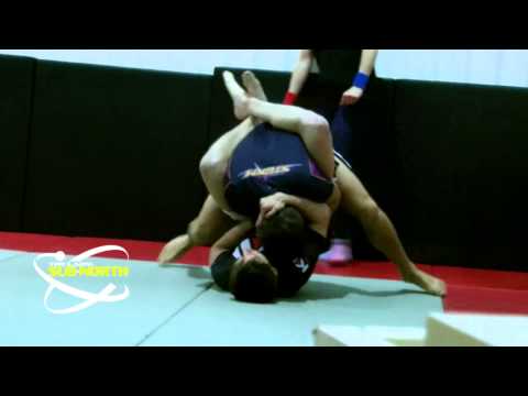 4 Intermediate u73kgs   James Fallon Gracie Barra vs  Neil Kirwan The Labs   Semi Final 1