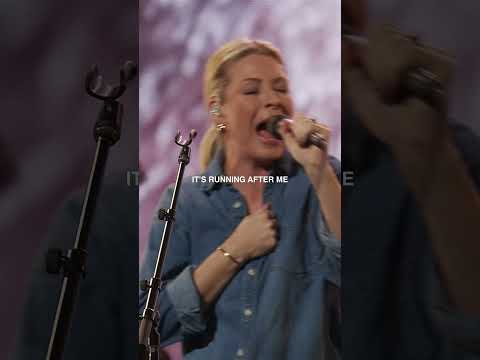 Who’s ready to sing “Goodness of God” on tour?! 🙌✨ Grab your tickets now! 🎶🤍 #bethelmusic #worship