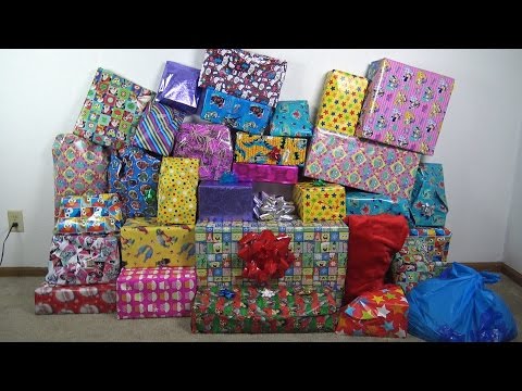 2016! NEW A LOT OF CANDY AND PRESENTS!