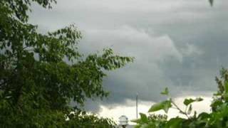 preview picture of video 'July 10, 2008 - Photos of Tornadic Thunderstorm'