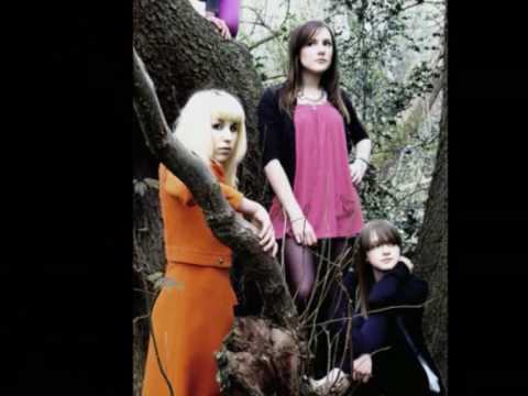 Poppy And The Jezebels - The Lips Of Cleopatra