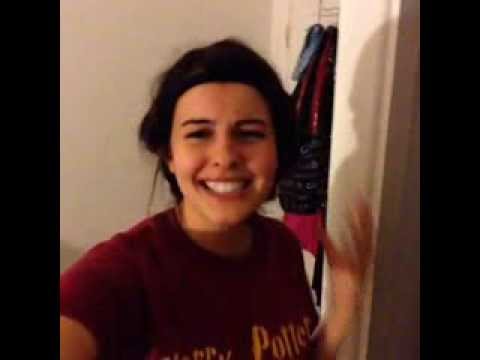 Lisa Cimorelli - Headband curls. Just took a shower.