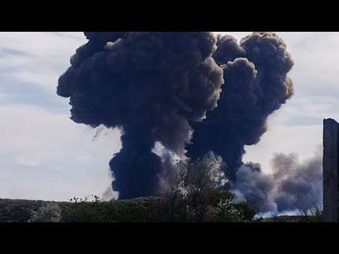 Взрывы на военном аэродроме в Крыму