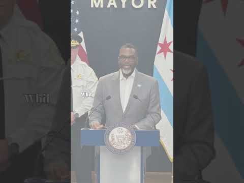 Trump Administration's Immigration Crackdown in Chicago: A Controversial Strategy & Mixed Reactions