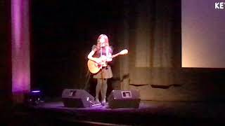 Stay Lisa Loeb live at Reality Bites 25th anniversary reunion screening tribeca film festival