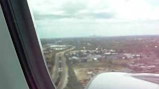 preview picture of video 'QANTAS A33-Approach and landing  PERTH on QF577   from SYDNEY'