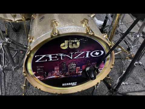 Grupo Zenzio y Ligaditos Recording Live Videos