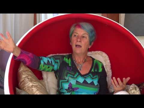 Present! - Susan Blackmore: The New Science of the Out-of-Body Experience