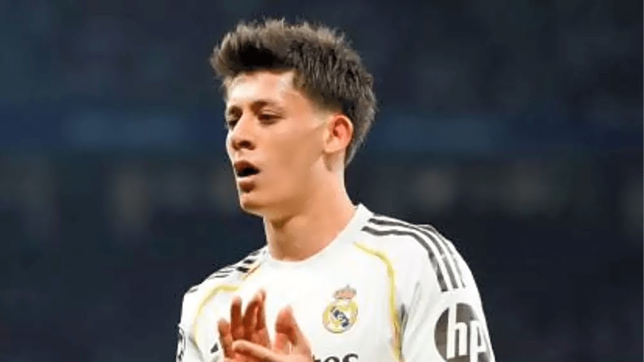 שער העונה בעולם: גולר כובש מחצי מגרש!