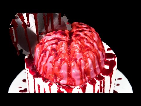 Bloody Jello Brain Cake (Zombie Cake) for Halloween