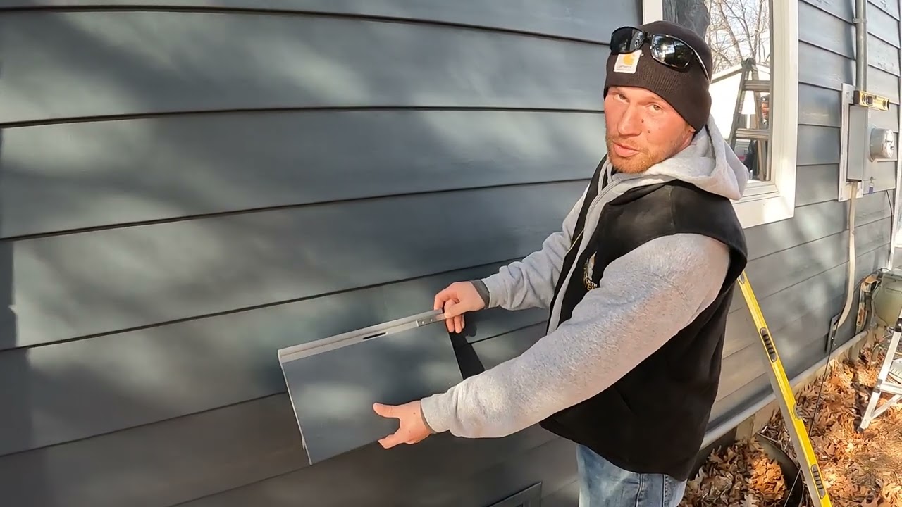 Everlast Composite Siding Stainless Steel Strapping Installation at Butt Joints Reduces Expansion