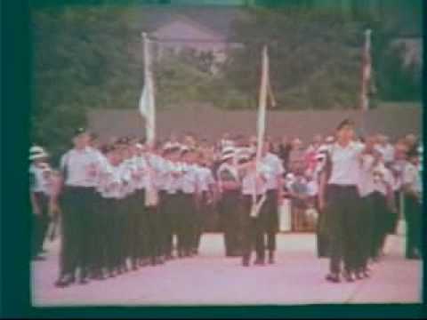 Borden pt1 Parade in Toronto 1977 1:55 seconds (.wmv fi ...