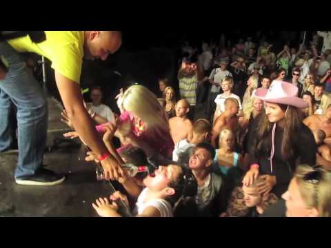 Sidney Samson live at Airport Jam 2010 Estonia