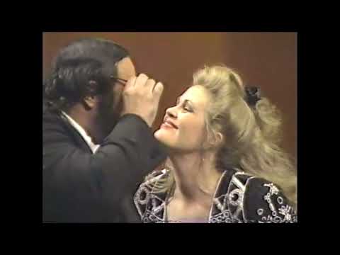 Pavarotti Plus - 1992